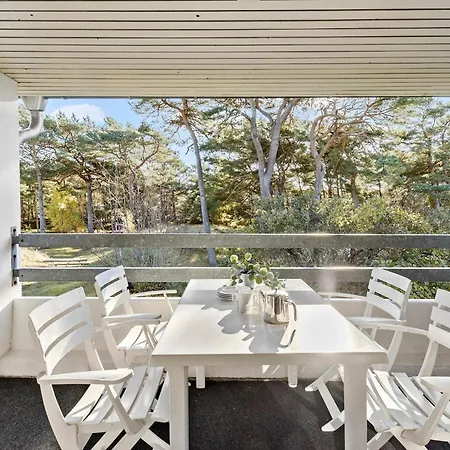 דירה Cozy In With Wifi